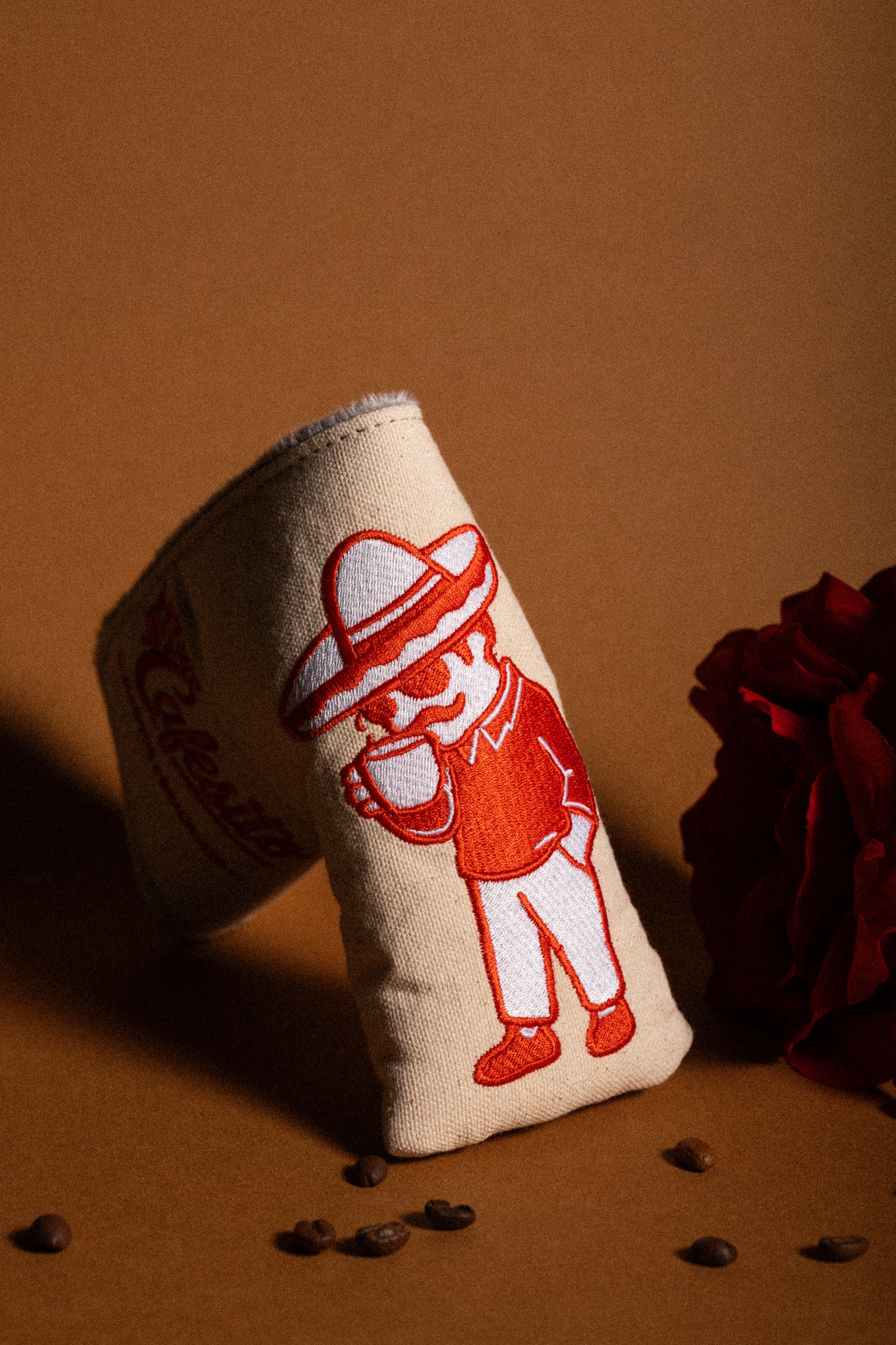PRE-ORDER: Cafesito Headcovers - Beaurista x Almigos