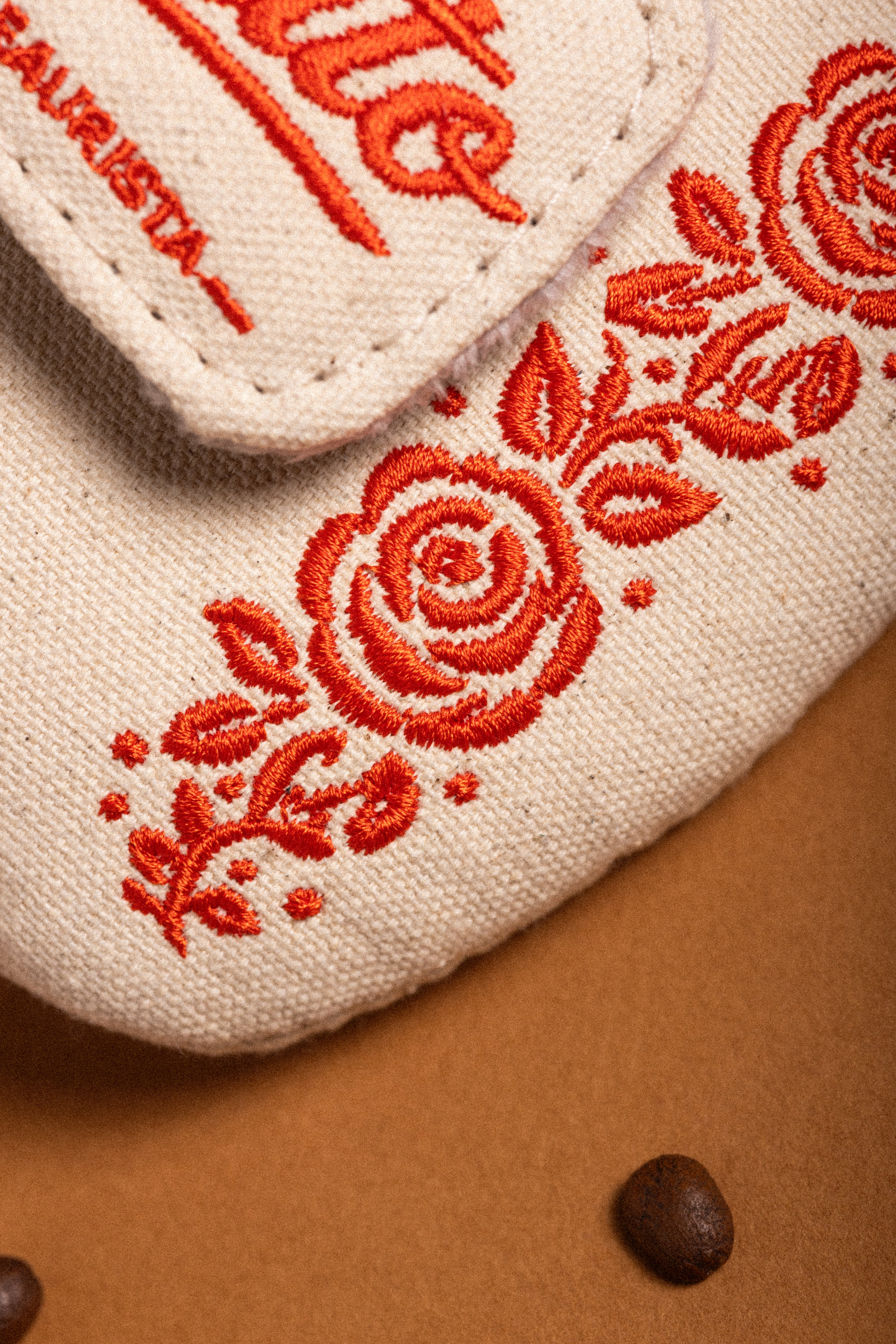 PRE-ORDER: Cafesito Headcovers - Beaurista x Almigos
